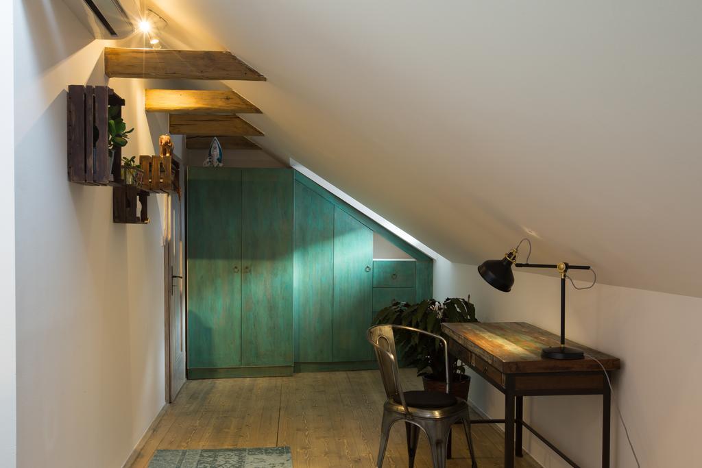 Bohemian Chic 2 Bedroom 2 Bathroom Loft With Hanging Chair Prague Exterior photo